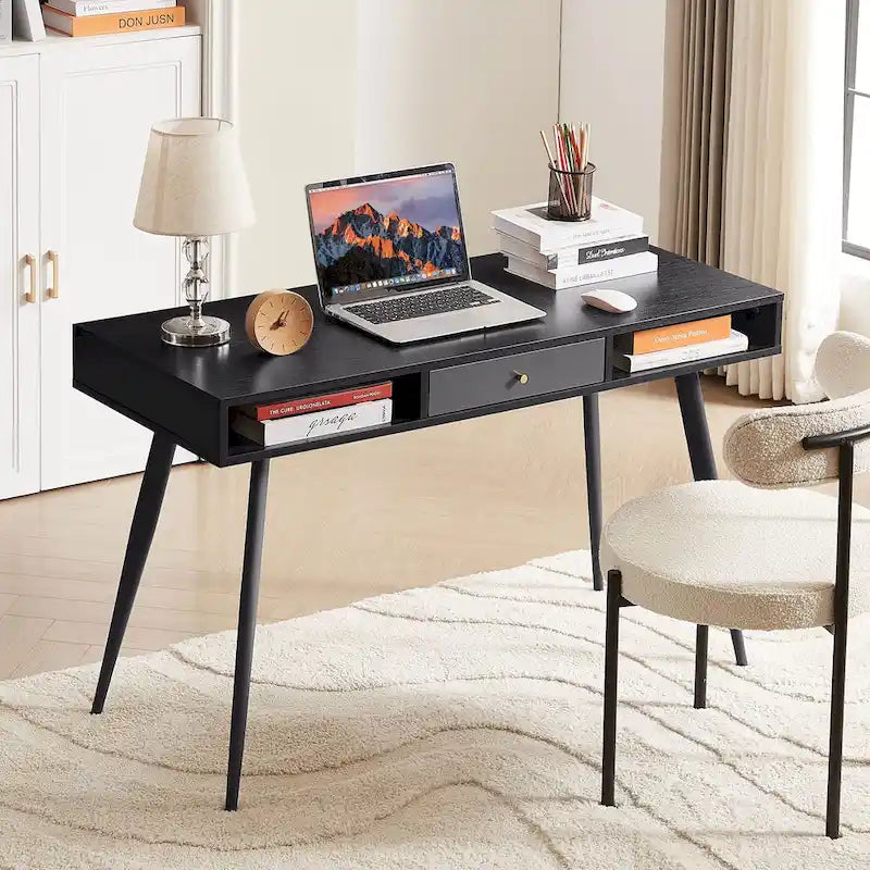 Bureau de style Mid-Century avec ports USB, prise de courant et tiroirs